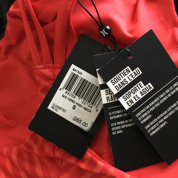 QUICK-DRY HAZARD HIGH NECK SURF STRIPED RED TOP - Picture 6 of 7